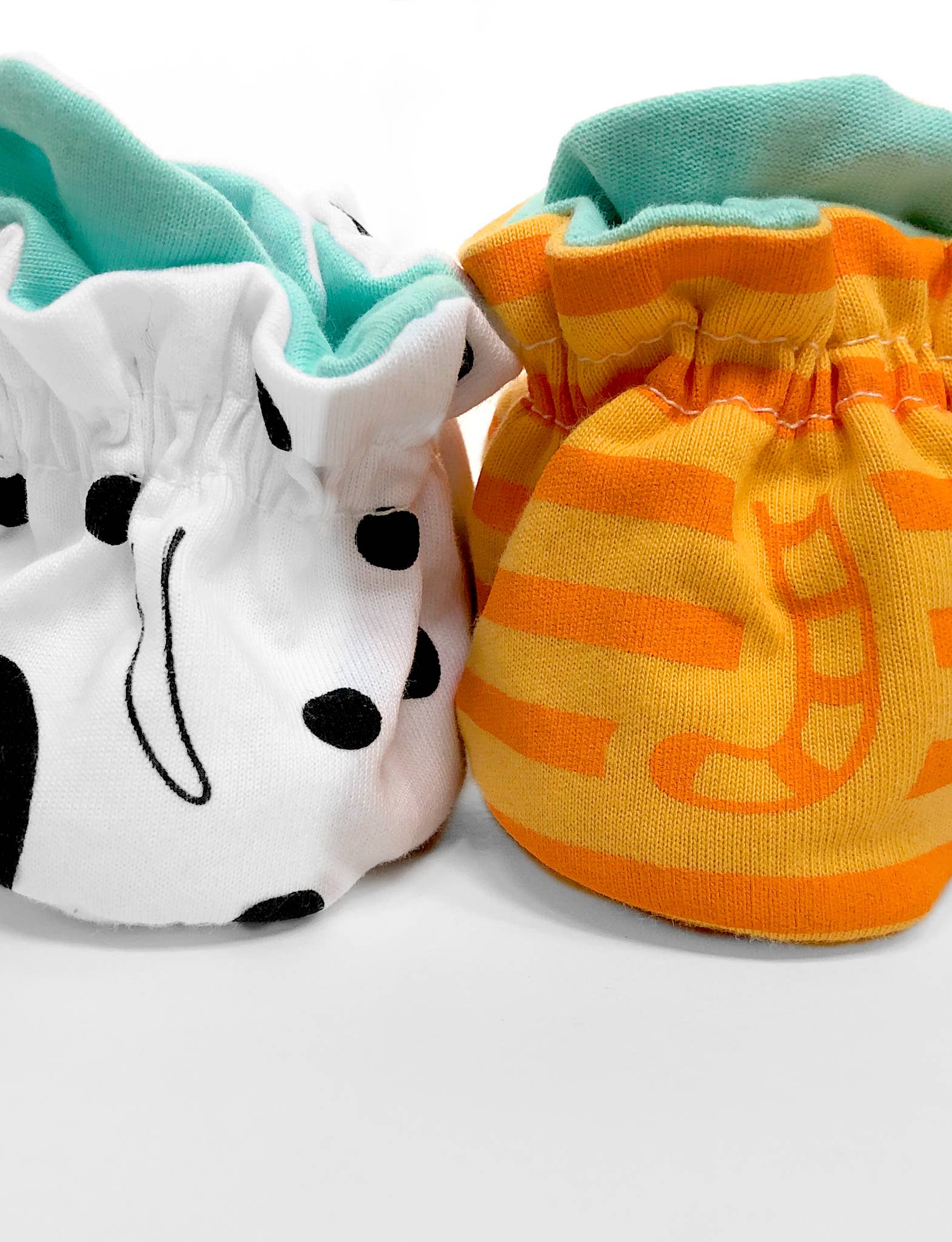 Kitten & Puppy Non-Slip Mismatched Baby Booties: 6-12 Months