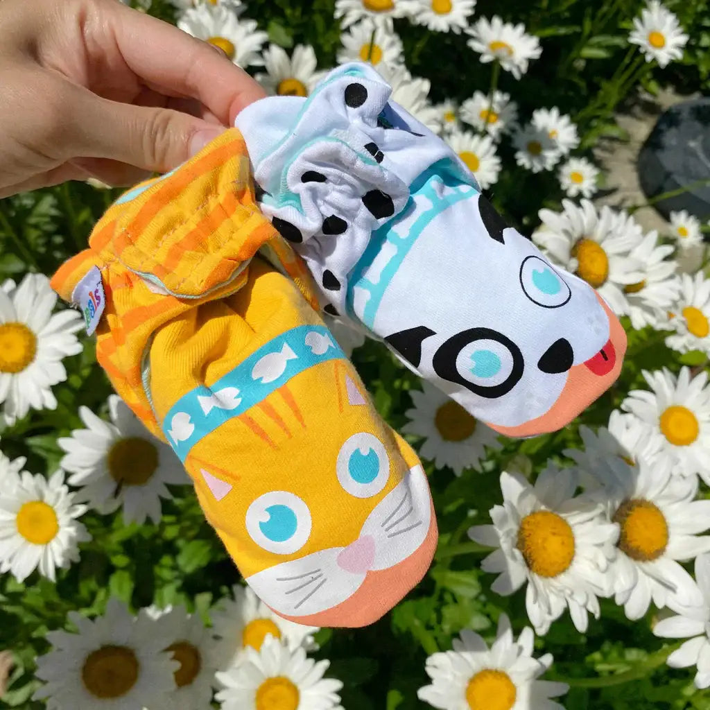 Kitten & Puppy Non-Slip Mismatched Baby Booties: 6-12 Months