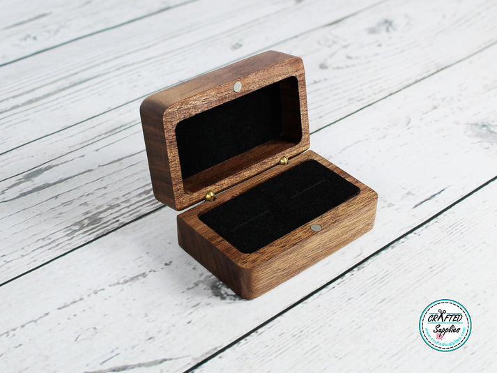 Wood ring box