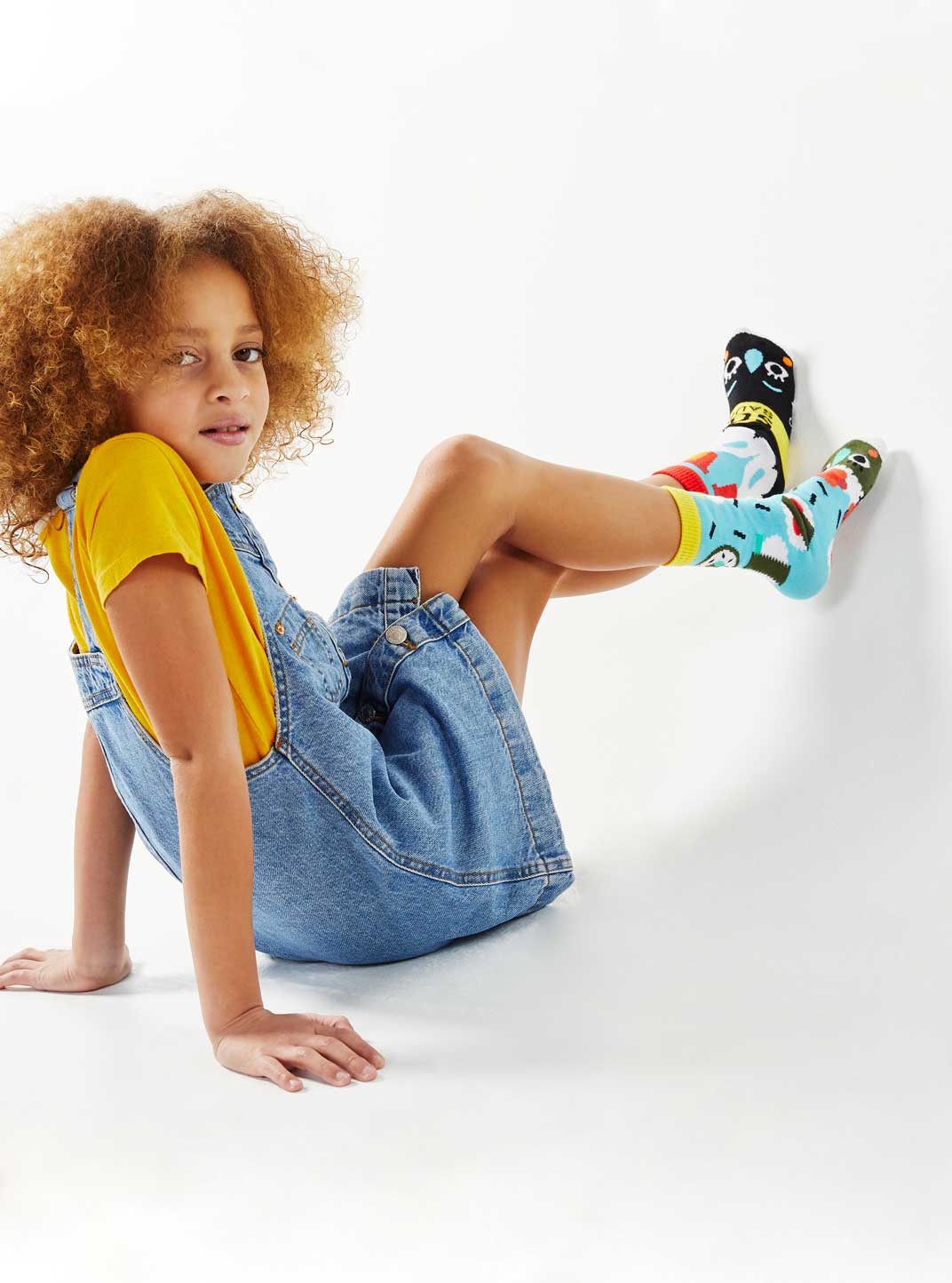 Sushi & Soy Sauce Mismatched Food Grippy Kids Socks: KIDS LARGE