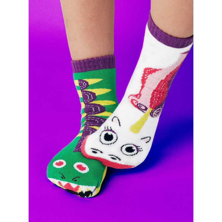 pals Mismatched Socks