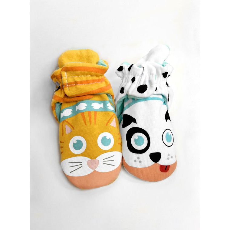 pals Mismatched Socks