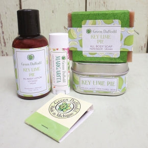 Green Daffodil Boxed Gift Set - Lotion, Soy Candle, & Lip Balm
