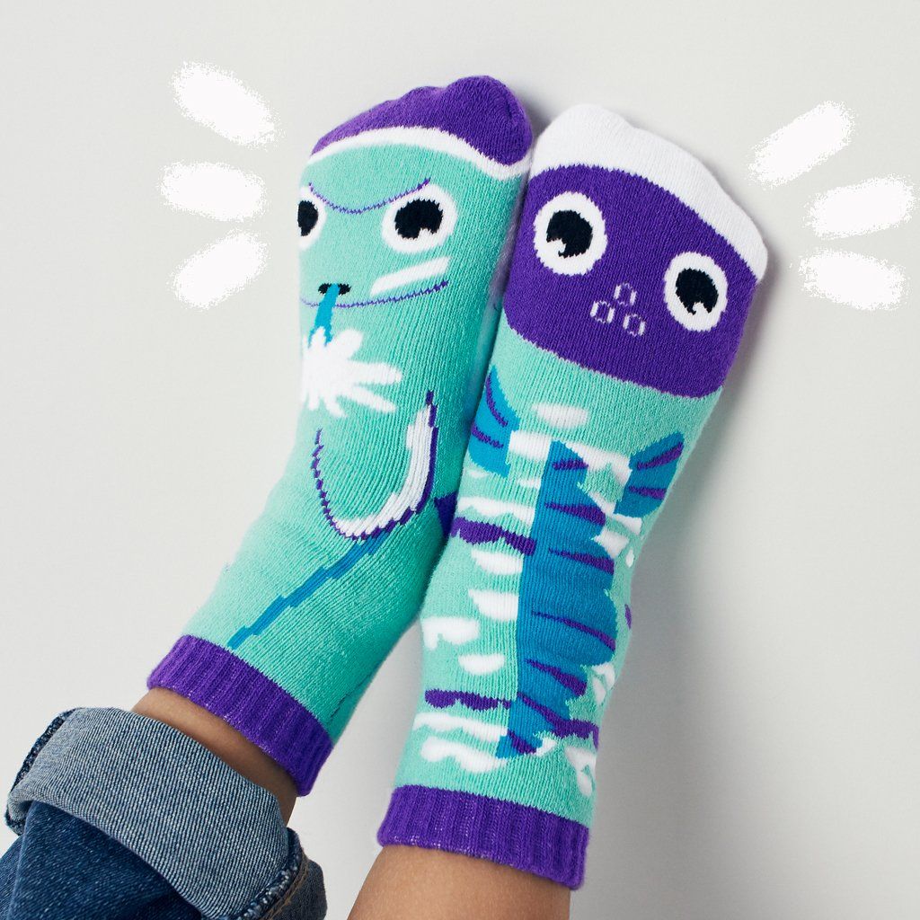 pals Mismatched Socks