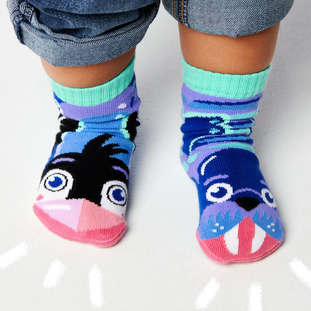 pals Mismatched Socks