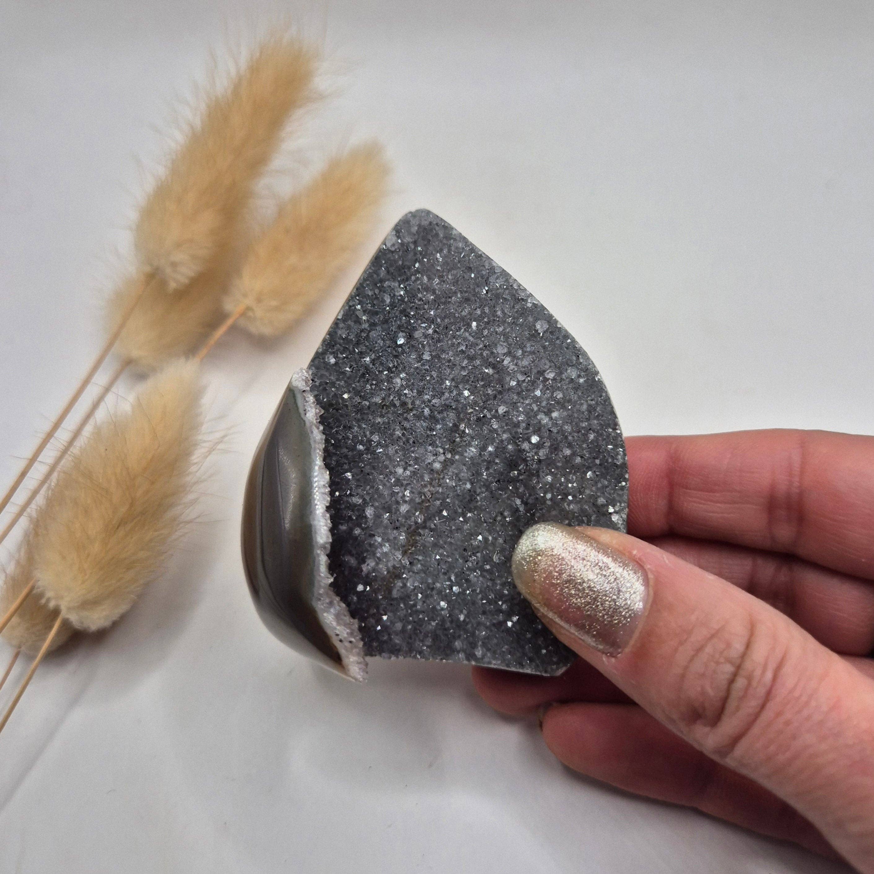 Druzy Gray Agate Freeform / Standing Gemstone Crystal - #9 109g