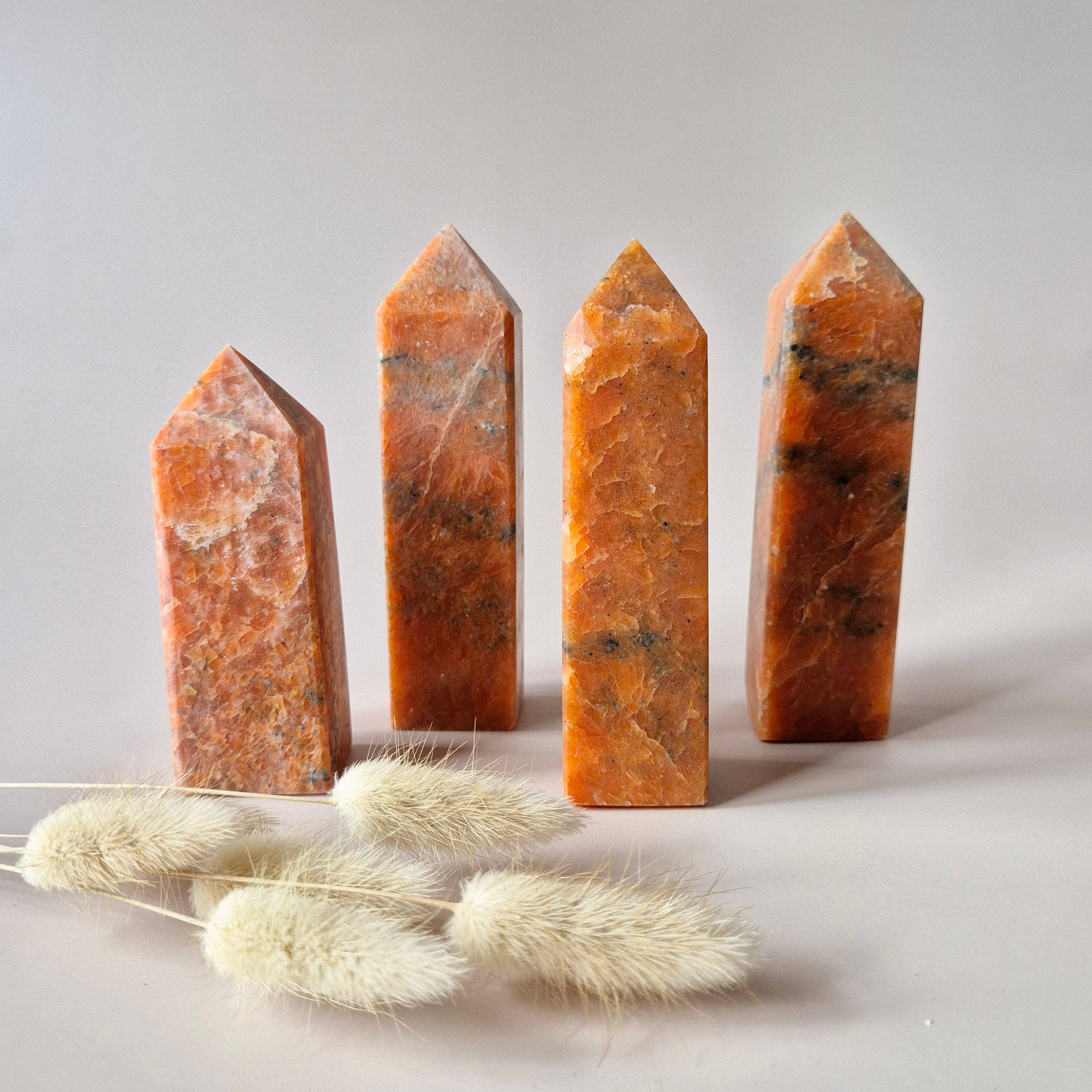 Gemstone Orange Calcite tower – motivation, vitality & creativity 100-500 grams: Orange Calcite tower 400-500g