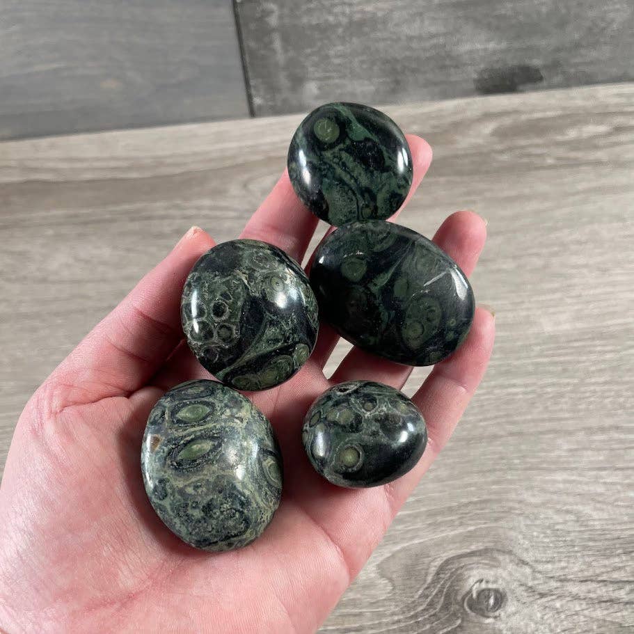 Gemstone Palm Stones