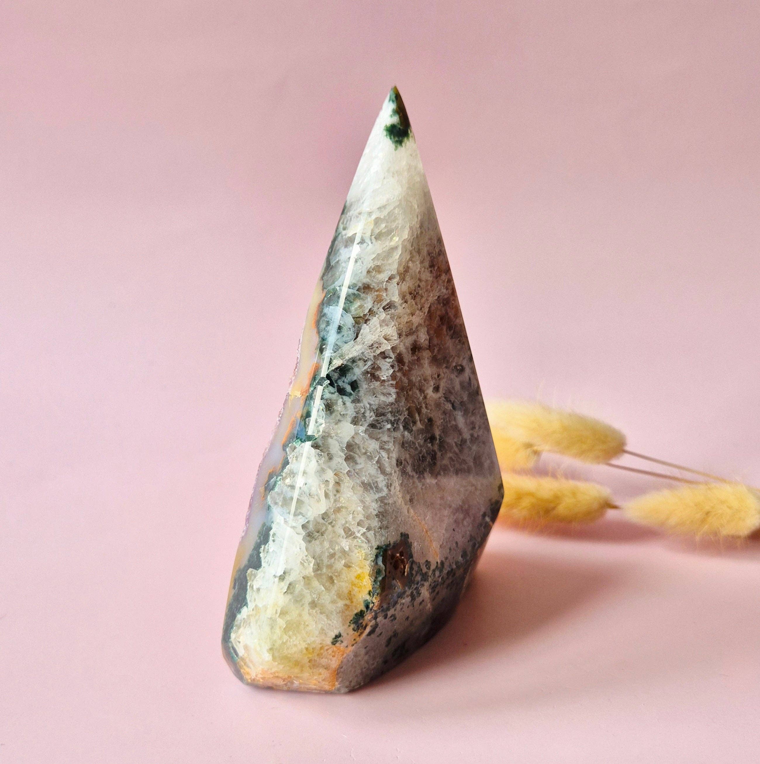 Druzy Grey Agate Diamond Standing Gemstone Crystal - 488g