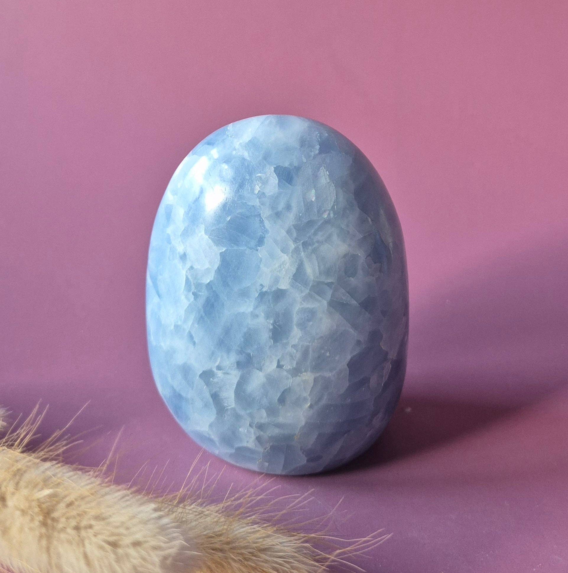 Celestine Gemstone Freeform – Soft Blue Rest Stone: 7. 419g