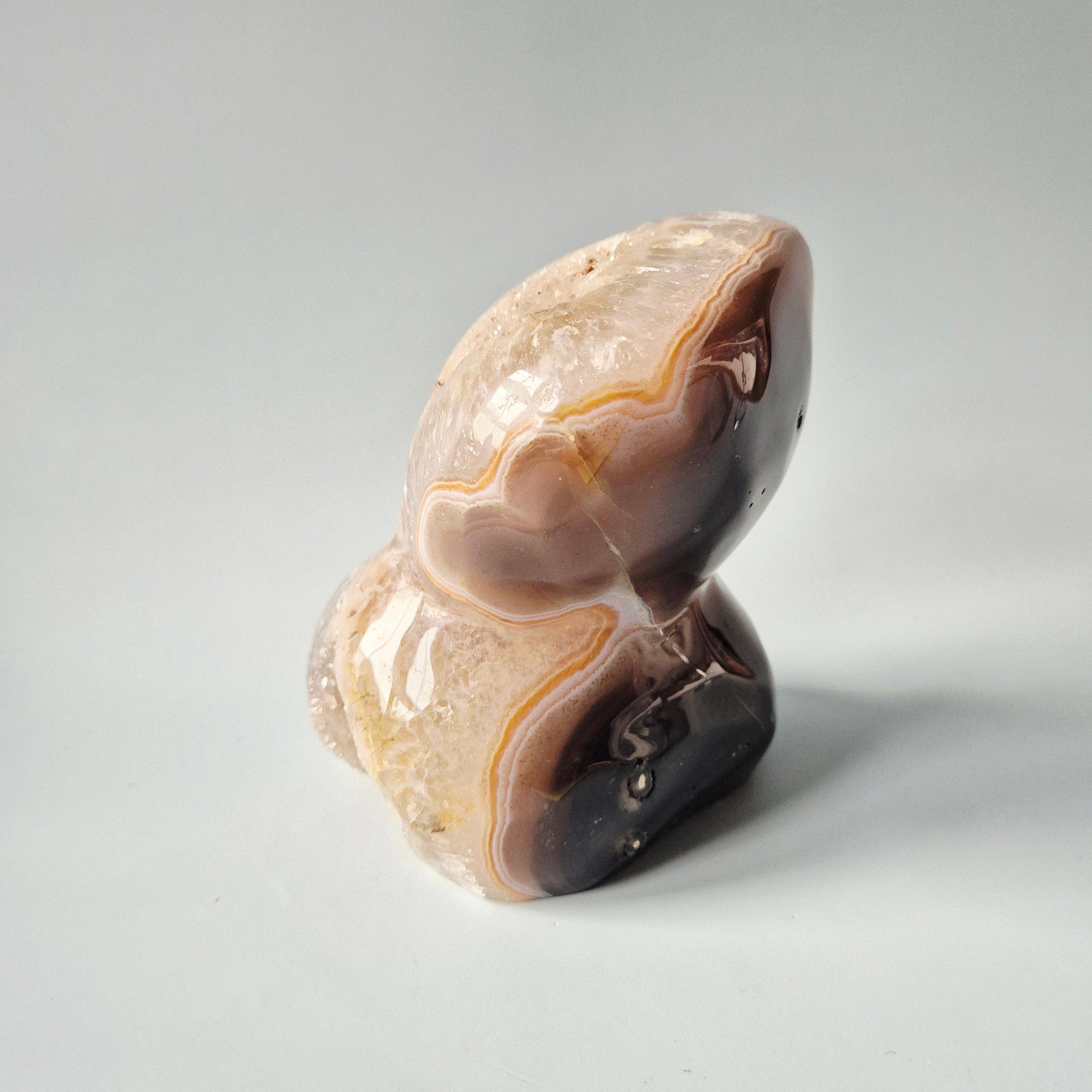 Druzy Agate Freeform with Quartz – 1733 grams | From Uruguay - Luxury Banding & Natural Geode