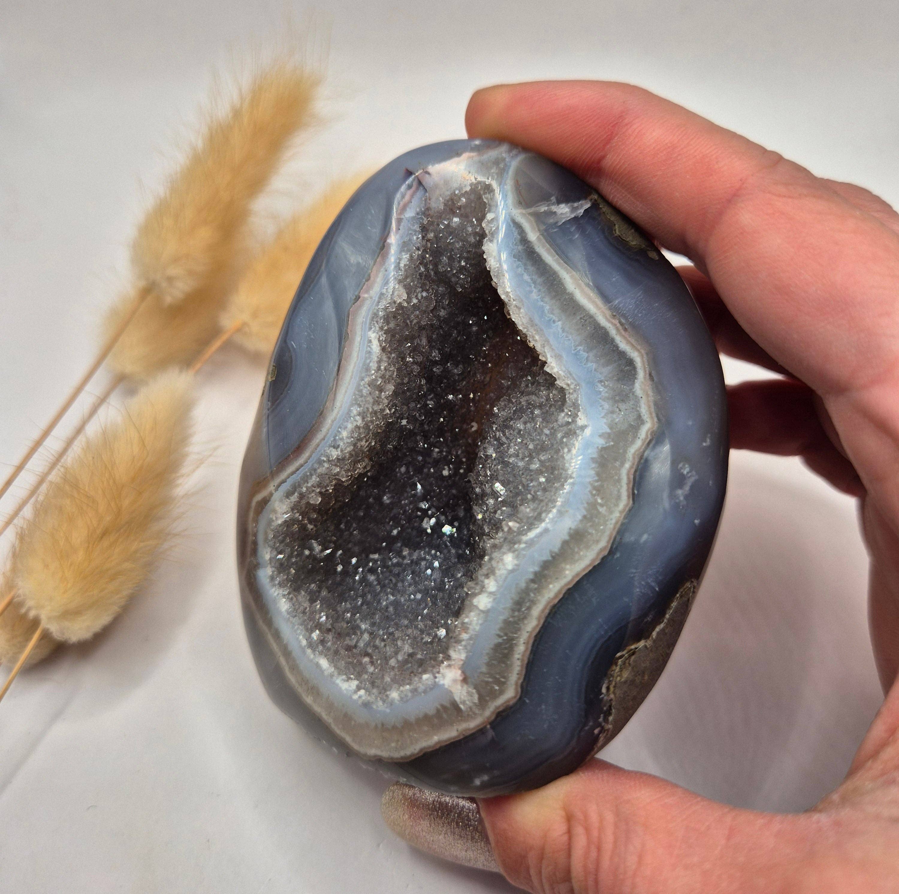 Druzy Gray Agate Freeform / Standing Gemstone Crystal - #13 278g