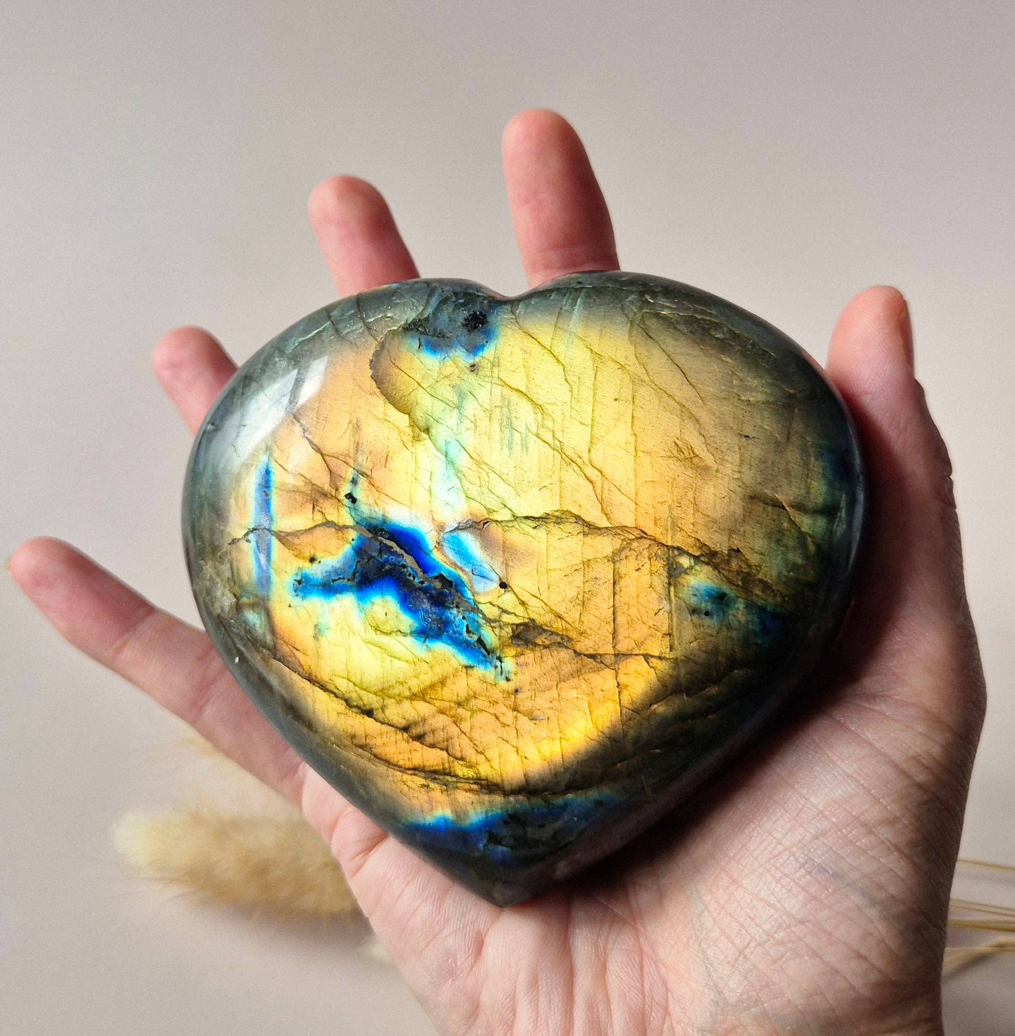 XL Labradorite Heart (400-500g) on Stand – With Spectacular Flash & Star Pattern