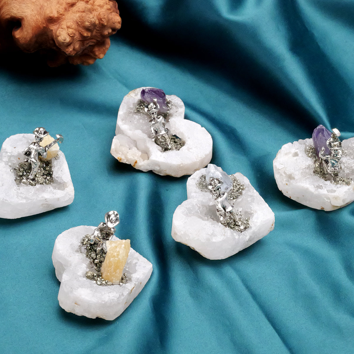 Natural Amethyst White Agate Geode Heart Miner Figurine