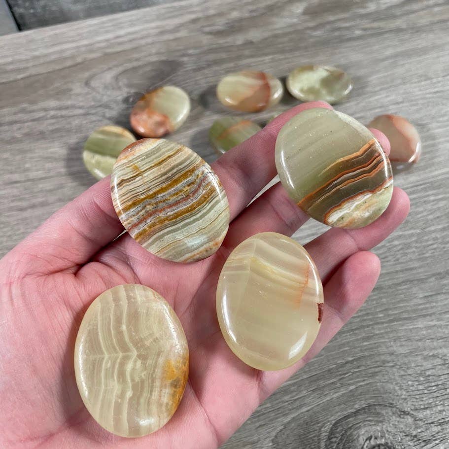 Gemstone Palm Stones 45mm – Tiger Eye