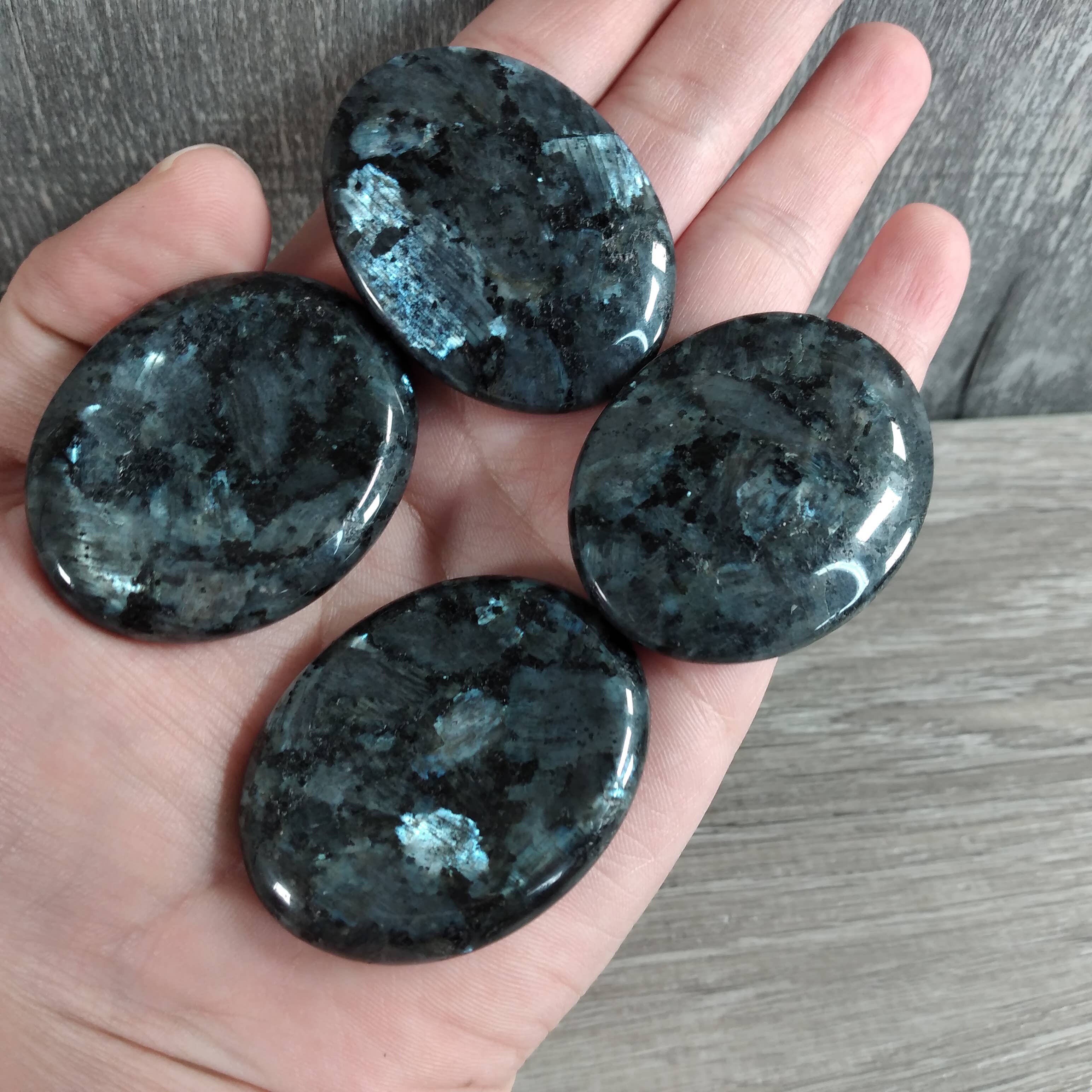 Oval Gemstone Worry Stones – Bulk Pocket Crystals: Kambaba