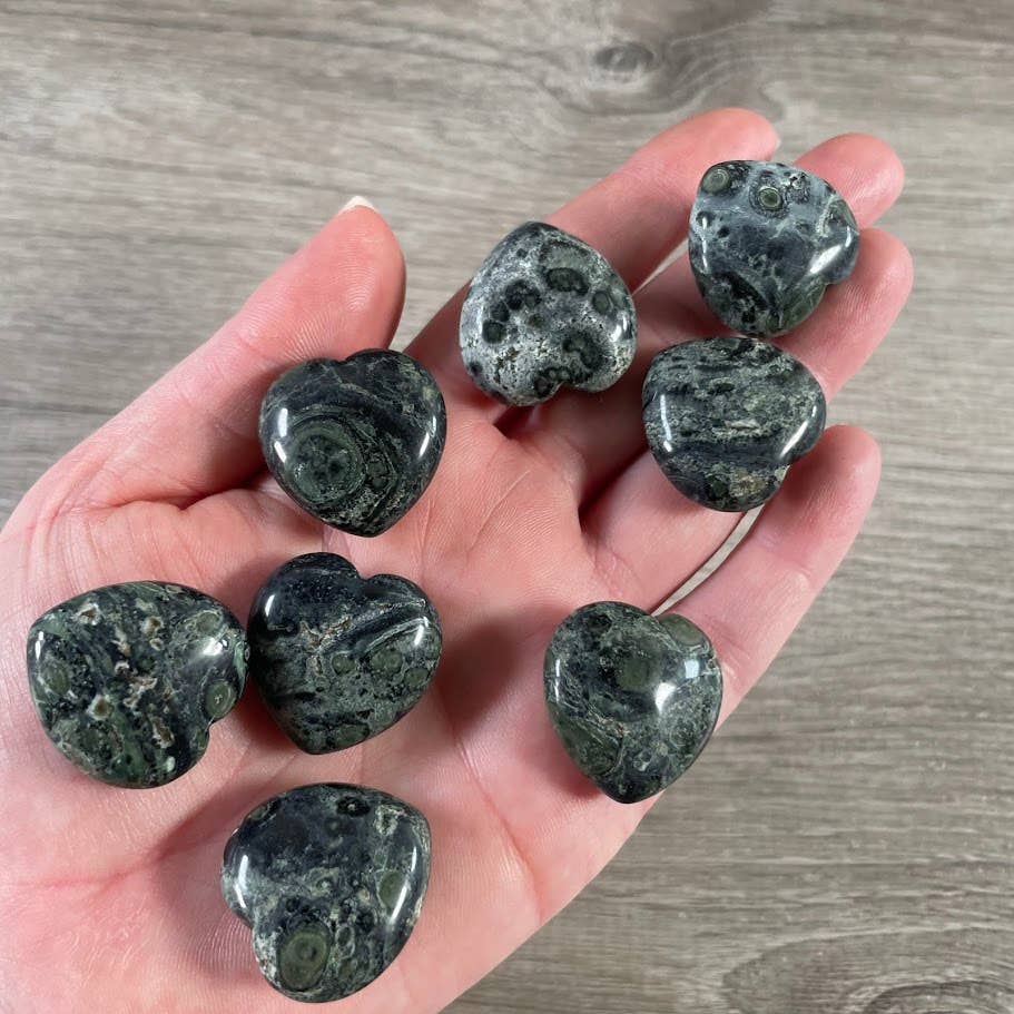 1-Inch Puffy Gemstone Pocket Heart – Bulk Wholesale Crystals: Labradorite