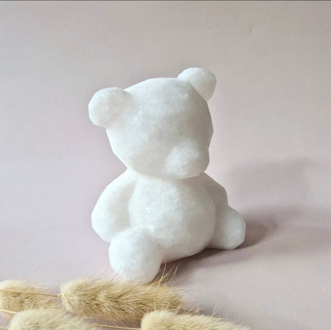 XXL Gemstone Crystal Carving Beer – White Jade (1100-1200g)