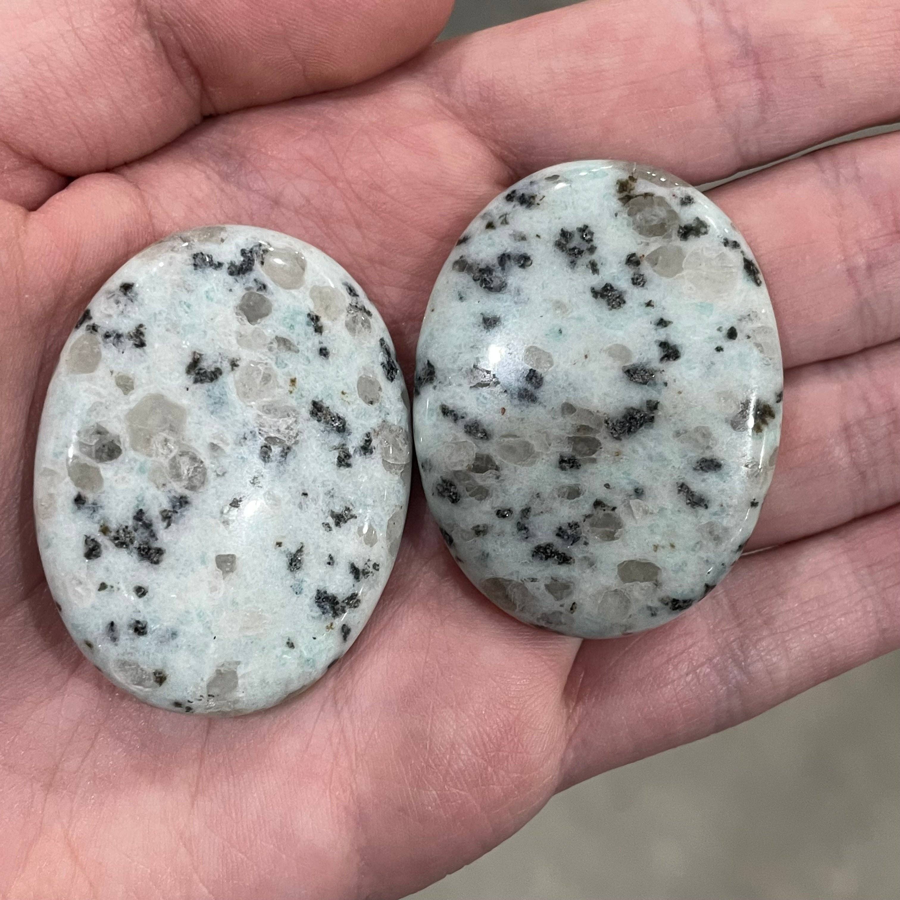 Gemstone Palm Stones 45mm – Bulk Crystal Supplies : Serpentine b