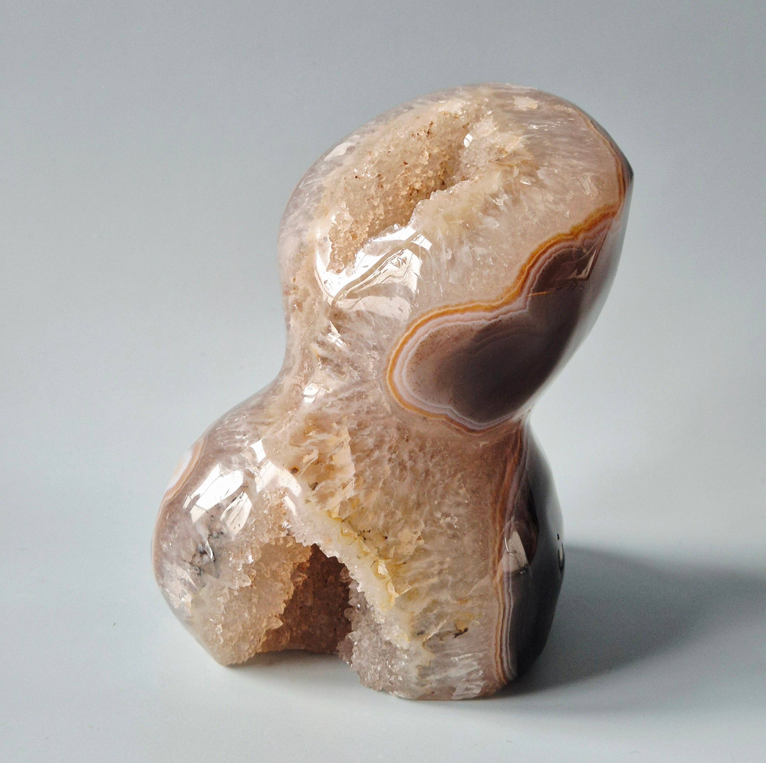 Druzy Agate Freeform with Quartz – 1733 grams | From Uruguay - Luxury Banding & Natural Geode