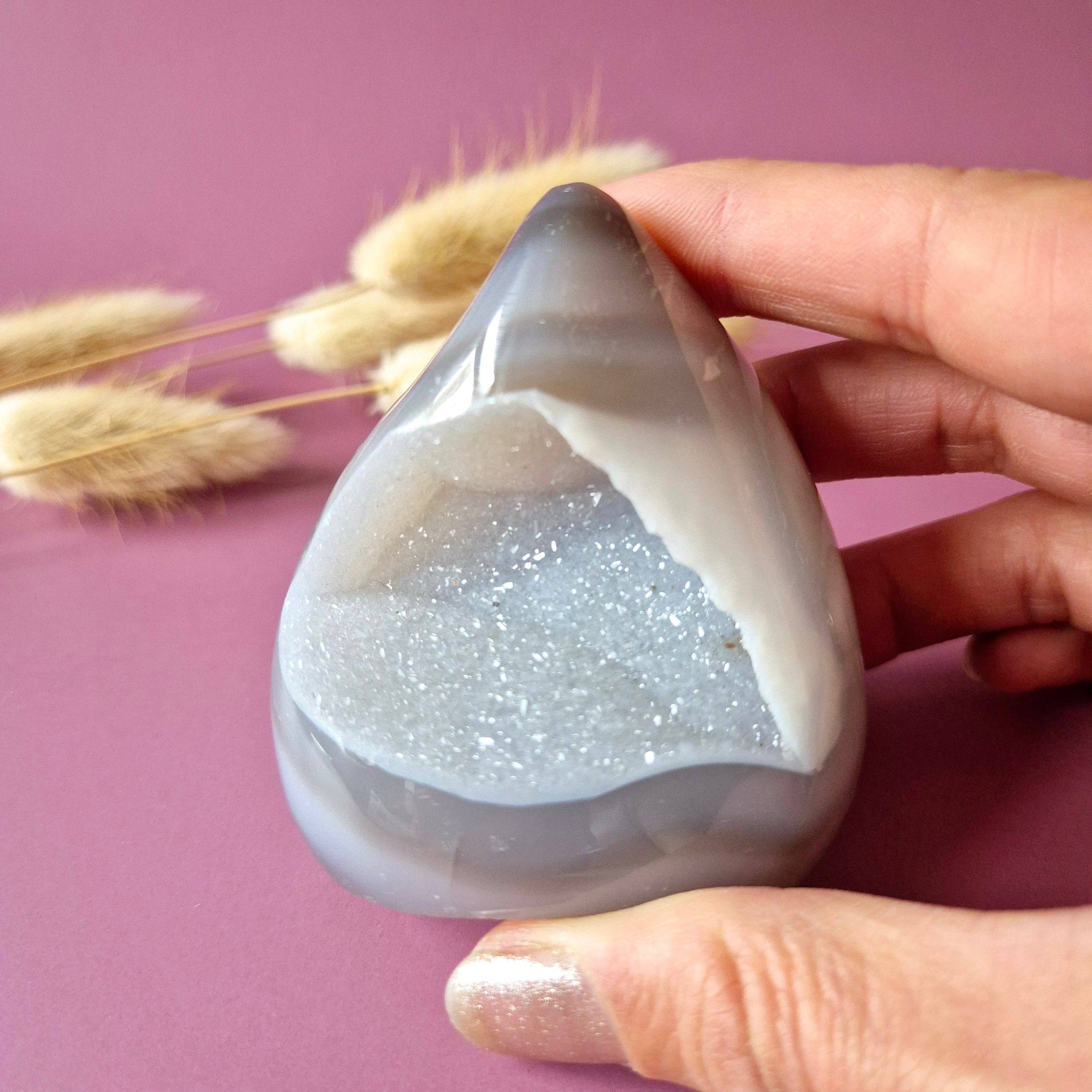 Druzy Gray Agate Teardrop / Flame Standing Gemstone Crystal - #1 161g.