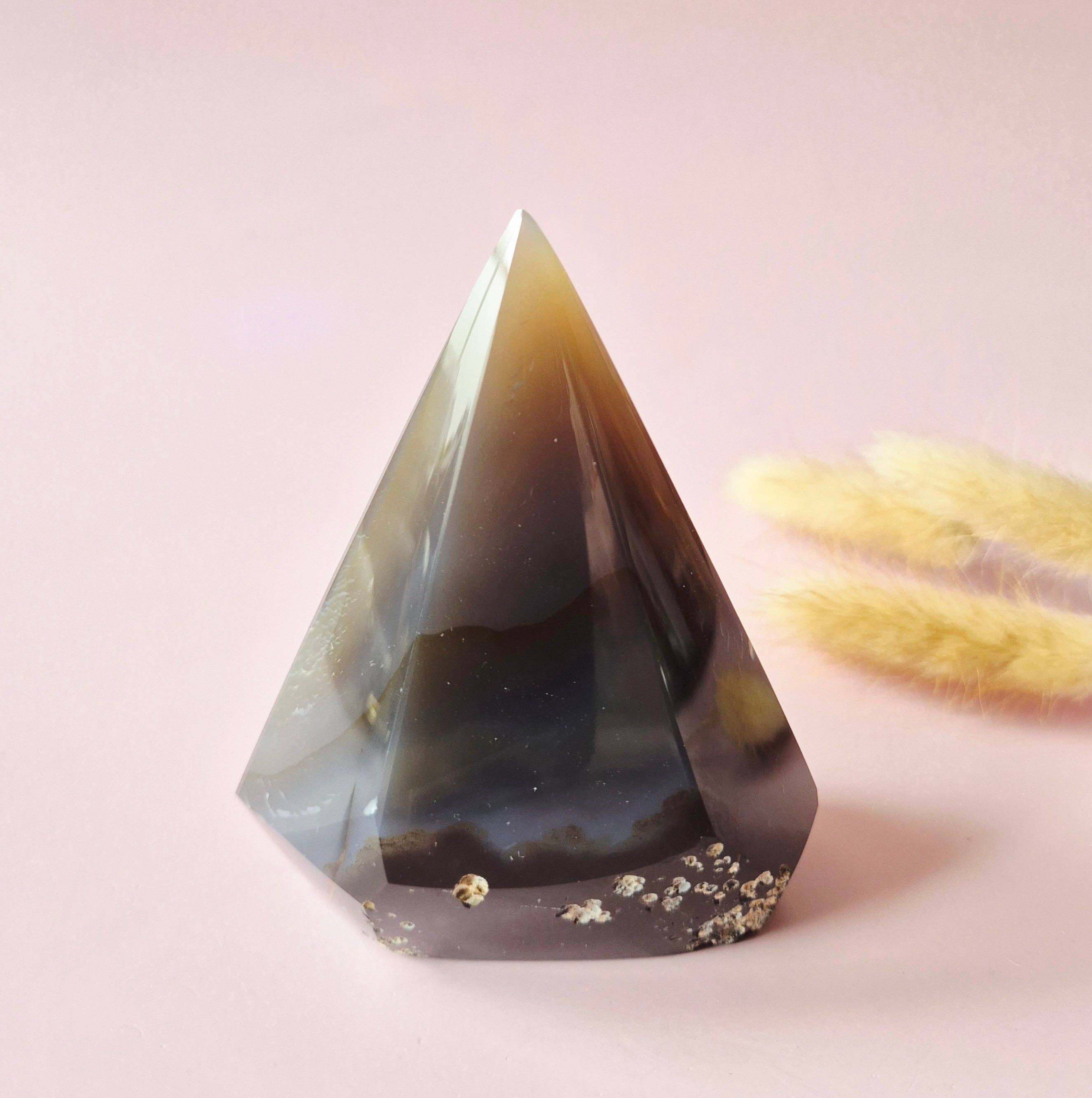 Druzy Grey Agate Diamond Standing Gemstone Crystal - 331g