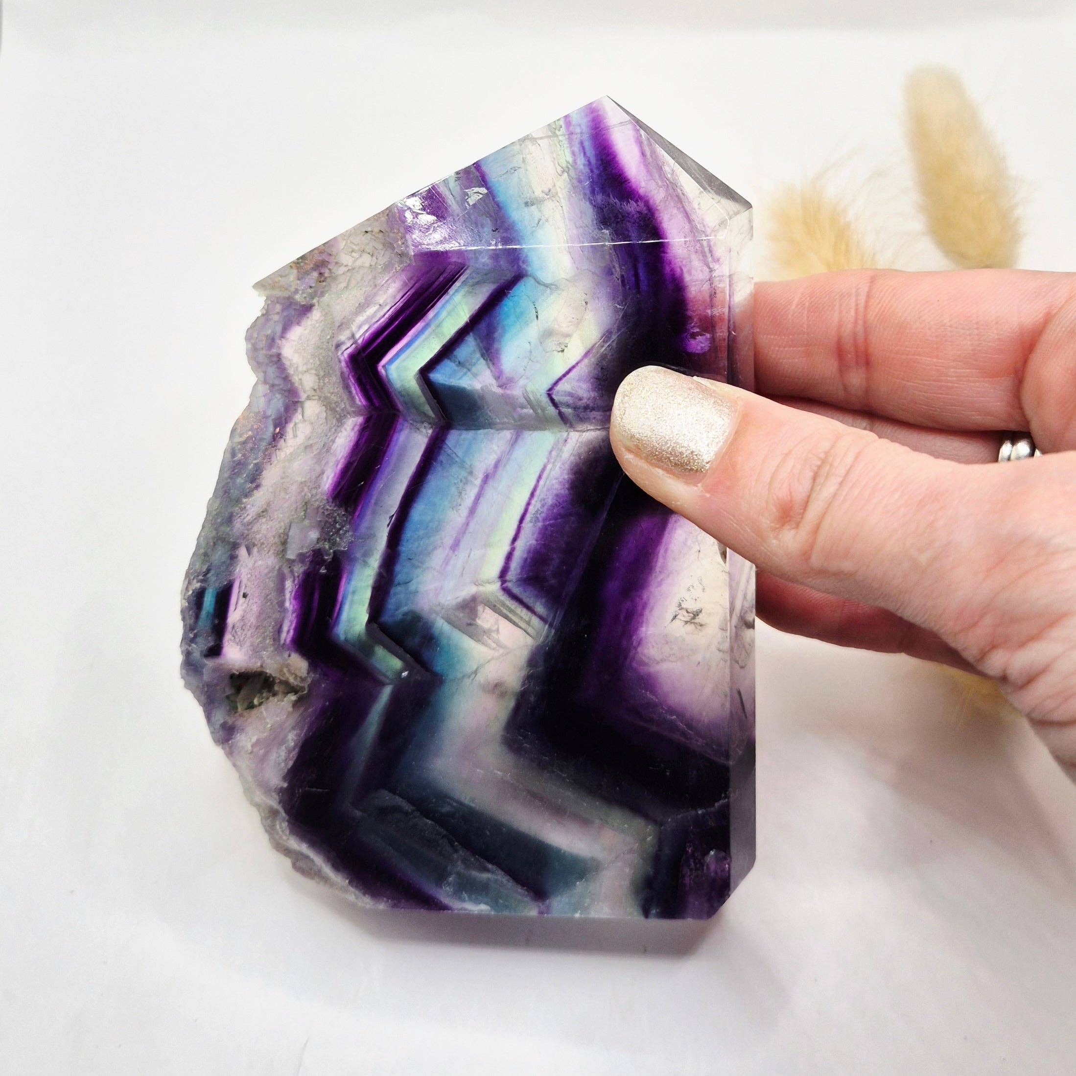 Candy Fluorite sculpture with rough edge - 346g