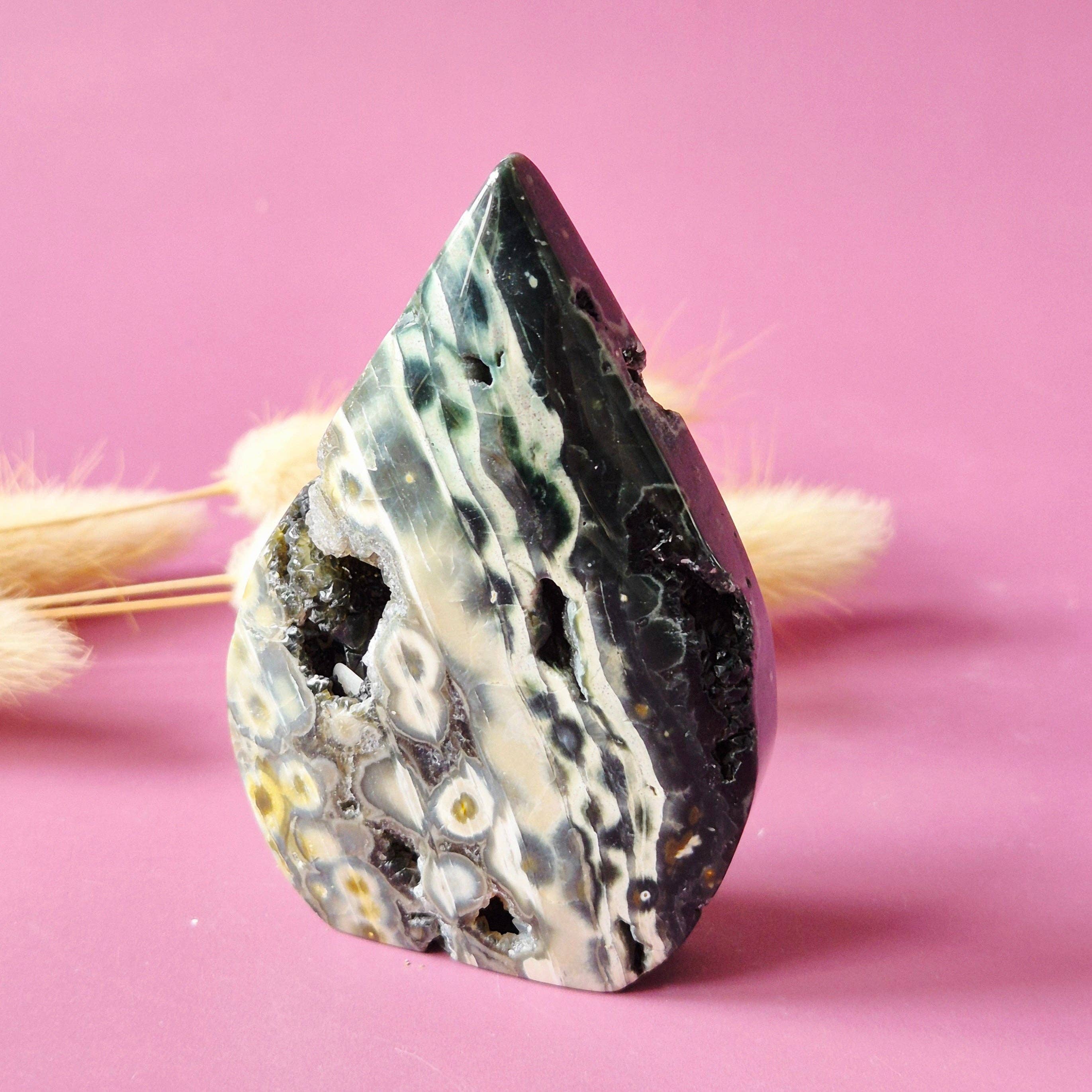 Ocean Jasper A+ Quality - Druzy Teardrop-shaped Flame Standing Gemstone Crystal - 107 grams