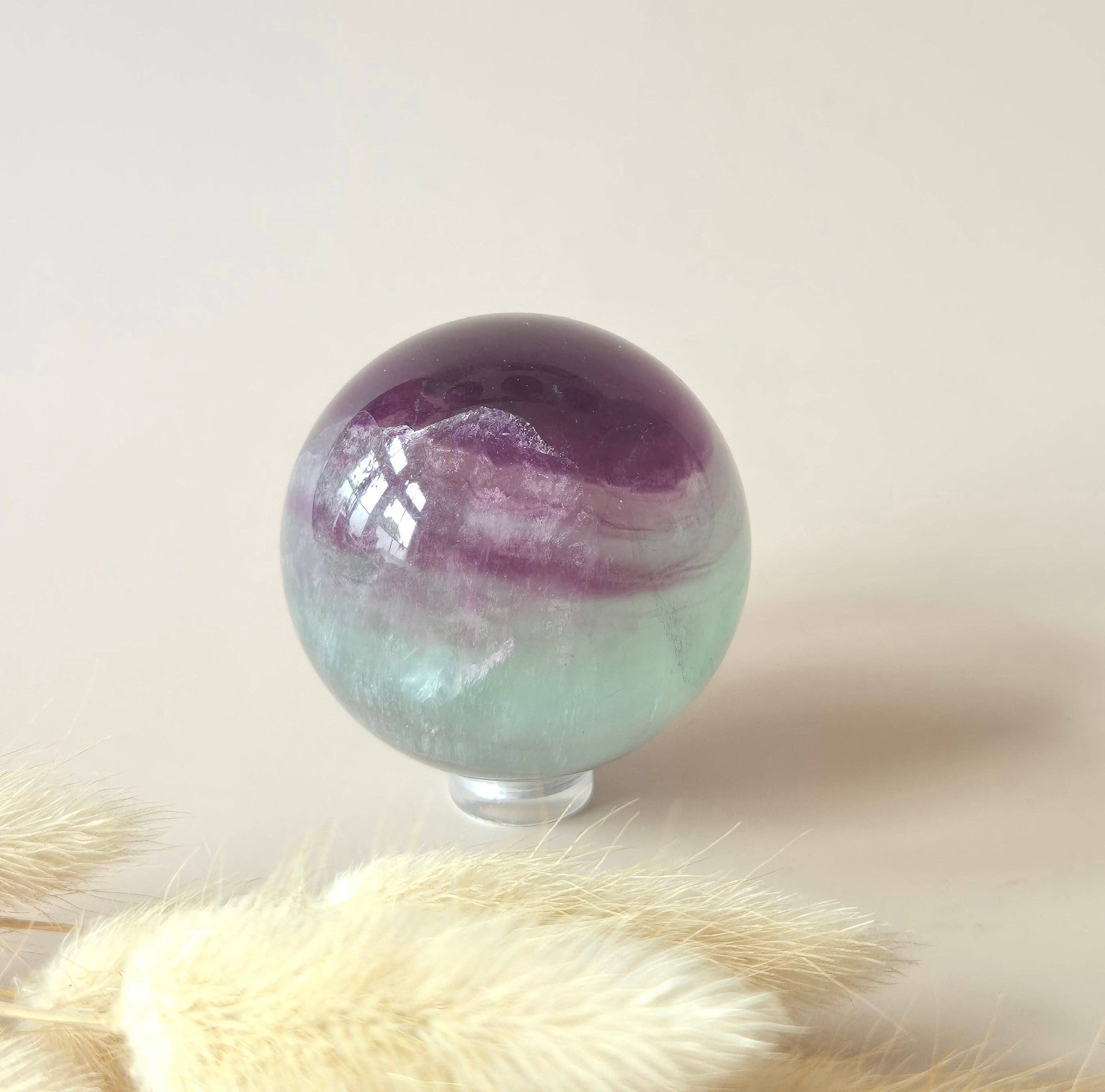 Gemstone Fluorite Sphere – Rainbow (5 cm)